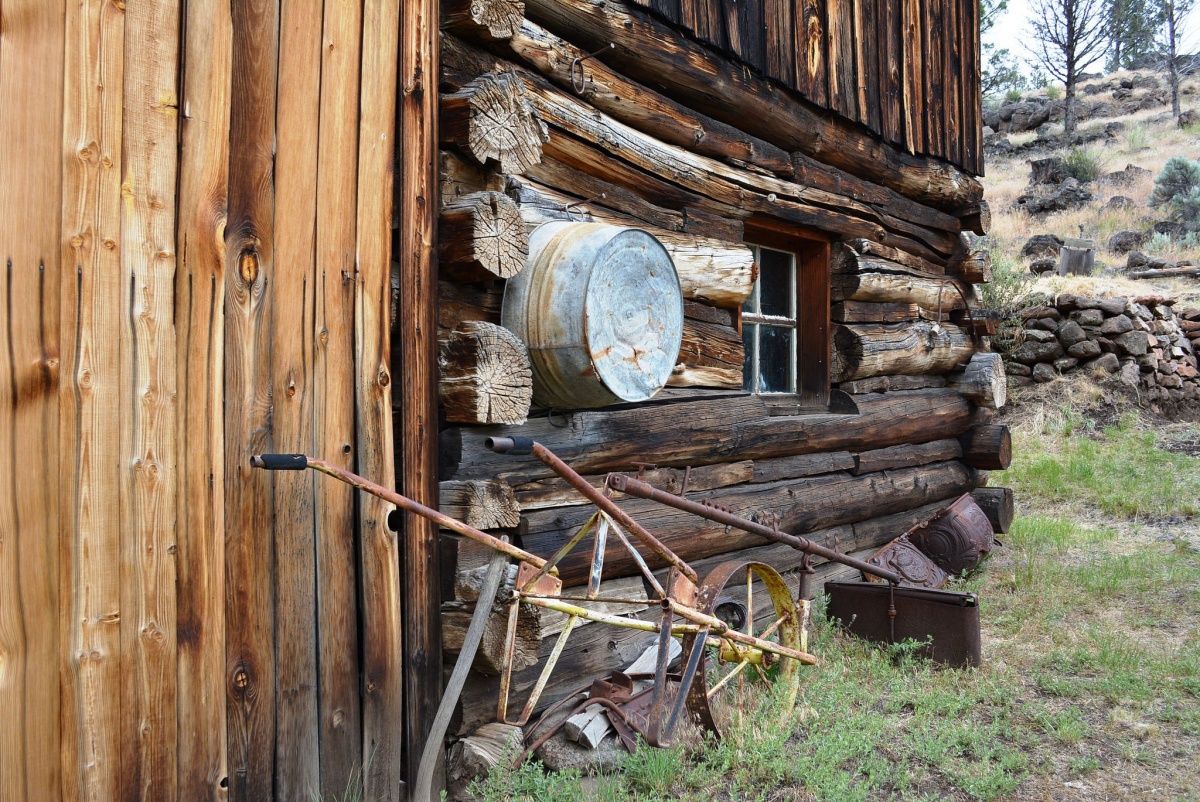 Closeup of barn at Riddle Brothers Ranch in Oregon. Photo by BLM Oregon.