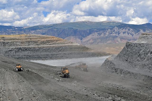 A bentonite mine in Wyoming. Photo by Gretchen Hurley.