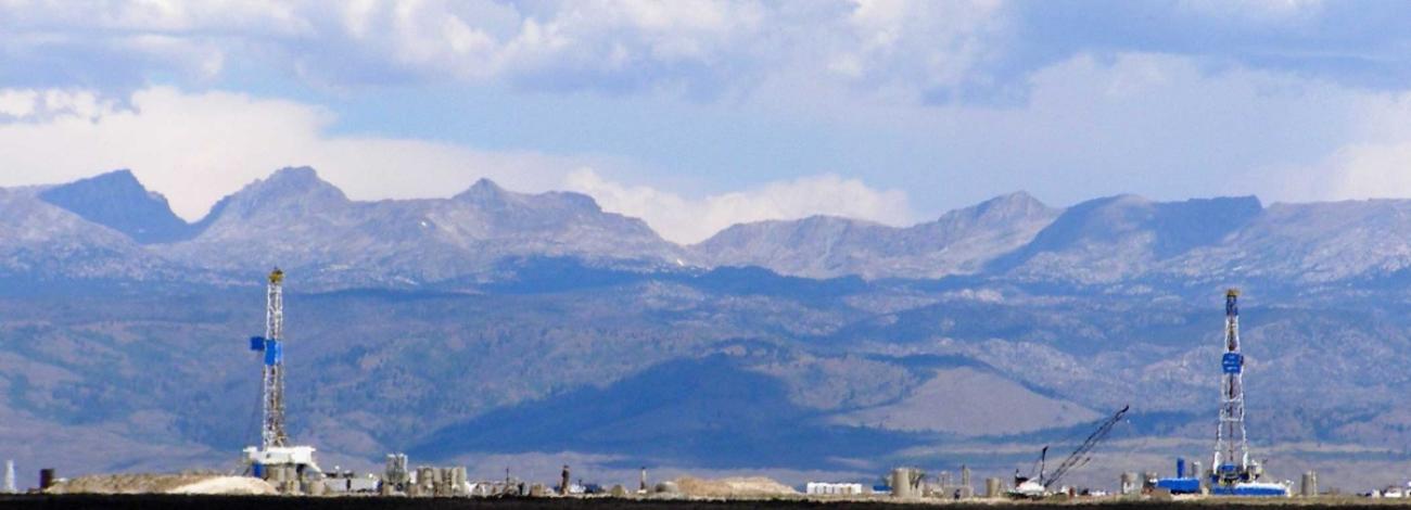 Picture of an Oilfield