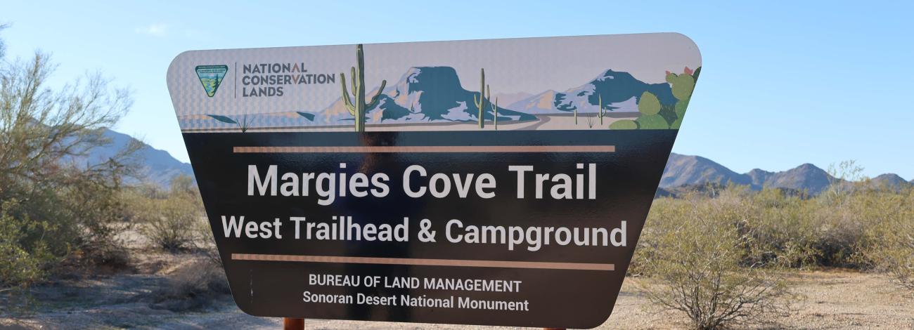Margies Cove West Trailhead Sign