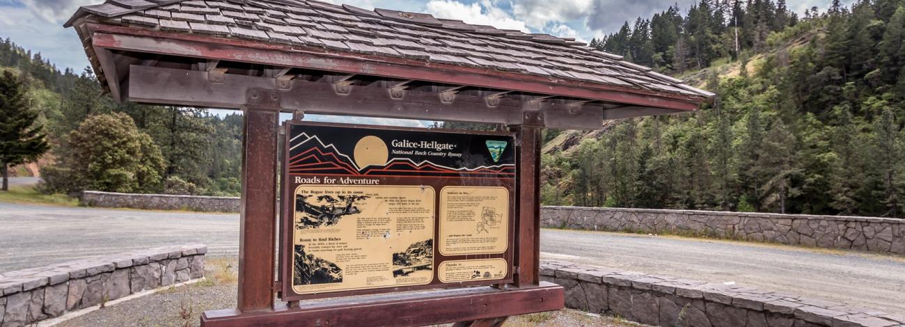 Informational sign at Hellgate Canyon Viewpoint on the Rogue River