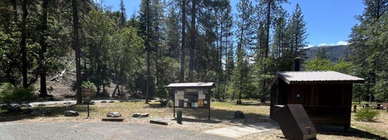 Check in area of Junction City Campground